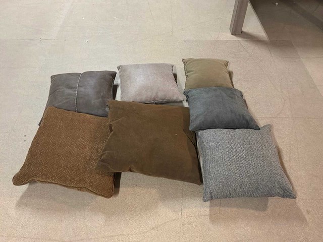 Partij diverse sierkussen (7x) - afbeelding 6 van  6