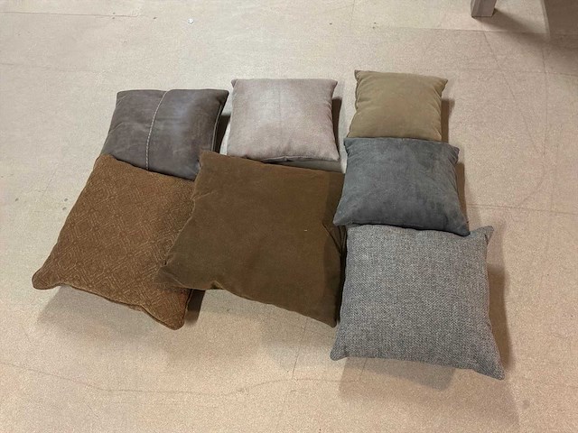 Partij diverse sierkussen (7x) - afbeelding 3 van  6