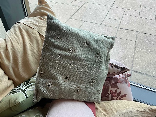 Partij diverse sierkussens - afbeelding 2 van  4