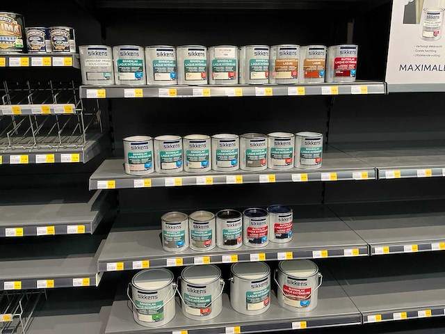 Partij diverse sikkens binnenlak/buitenlak/transparante lak (35x) - afbeelding 1 van  3