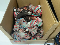 Partij diverse sjaals - afbeelding 4 van  8