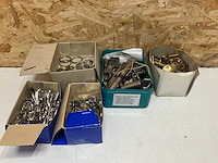 Partij diverse sleutels, ringen en cilinders - afbeelding 1 van  6