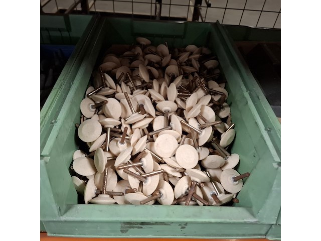 Partij diverse slijp en schuur materialen in 23x stapelbak - afbeelding 11 van  31