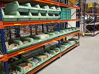 Partij diverse slijp en schuur materialen in 23x stapelbak - afbeelding 1 van  31