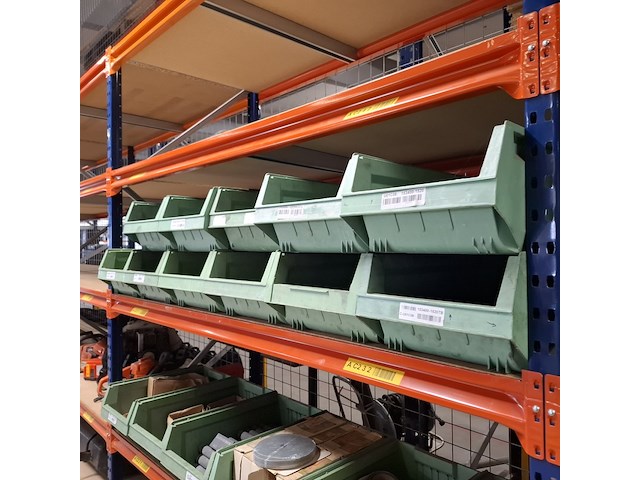 Partij diverse slijp en schuur materialen in 23x stapelbak - afbeelding 24 van  31