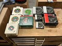 Partij diverse slijpschijven/zaagbladen (95x)