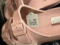 Partij diverse slippers o.a donnay/hawaii/etc (81x) - afbeelding 9 van  11