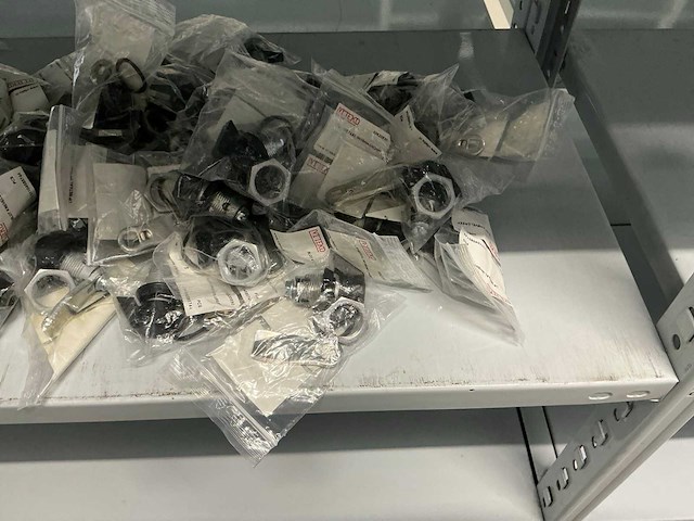 Partij diverse sloten&sleutels (670x) - afbeelding 7 van  24