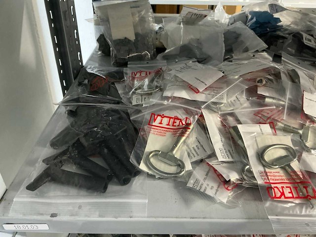 Partij diverse sloten&sleutels (670x) - afbeelding 10 van  24