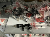 Partij diverse sloten&sleutels (670x) - afbeelding 21 van  24