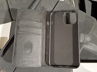 Partij diverse smartphone en tablethoesjes - afbeelding 2 van  15