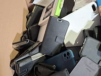 Partij diverse smartphone en tablethoesjes - afbeelding 12 van  15