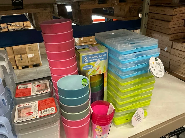 Partij diverse snacktorens/bekers/bakjes/etc (150x) - afbeelding 9 van  9