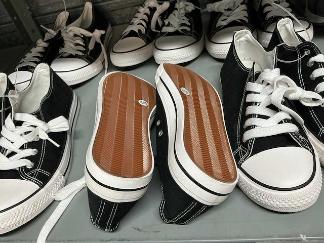 Partij diverse sneakers (36x) - afbeelding 8 van  9