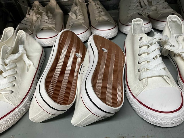 Partij diverse sneakers (36x) - afbeelding 9 van  9