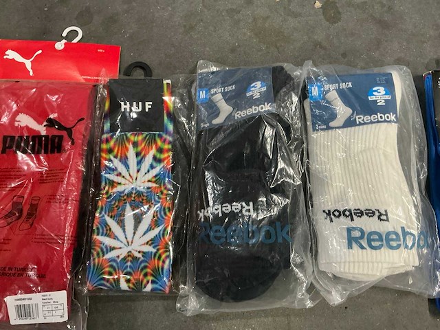 Partij diverse sokken o.a adidas/puma/huf/reebok/nike (48x) - afbeelding 3 van  9