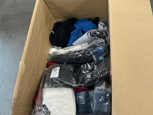 Partij diverse sokken o.a adidas/puma/huf/reebok/nike (48x) - afbeelding 9 van  9