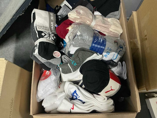 Partij diverse sokken o.a nike/adidas/puma/etc (95x) - afbeelding 2 van  8