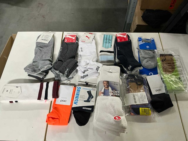 Partij diverse sokken o.a puma/asics/poc/etc (47x) - afbeelding 1 van  17