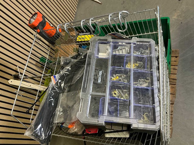 Partij diverse solar benodigdheden - afbeelding 13 van  17