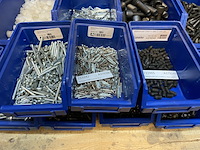 Partij diverse soorten bevestigingsmateriaal - afbeelding 3 van  11
