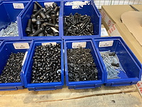 Partij diverse soorten bevestigingsmateriaal - afbeelding 8 van  11