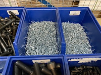 Partij diverse soorten bevestigingsmateriaal - afbeelding 9 van  11