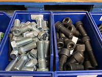 Partij diverse soorten bevestigingsmateriaal - afbeelding 2 van  12