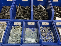 Partij diverse soorten bevestigingsmateriaal - afbeelding 12 van  12