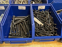 Partij diverse soorten bevestigingsmateriaal - afbeelding 8 van  13