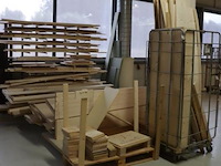 Partij diverse soorten hout - afbeelding 1 van  12