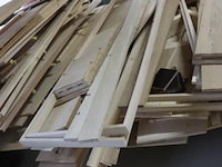 Partij diverse soorten hout - afbeelding 6 van  12