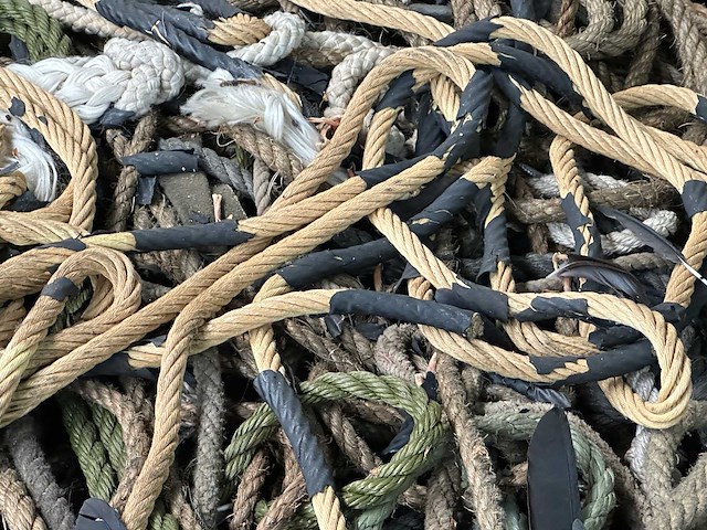 Partij diverse soorten touw - afbeelding 2 van  3