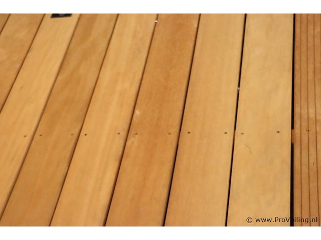 Partij diverse soorten vlonderplanken & wandplanken o.a. vuren binnenvloer, douglas & vuren geribbelde vlonderplanken - afbeelding 22 van  27
