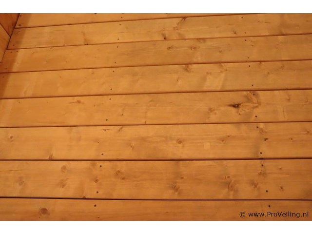 Partij diverse soorten vlonderplanken & wandplanken o.a. vuren binnenvloer, douglas & vuren geribbelde vlonderplanken - afbeelding 24 van  27