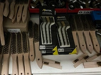 Partij diverse staalborstels/brushing tools/etc (246x) - afbeelding 6 van  10