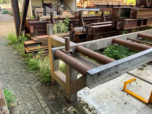 Partij diverse stalen balken - afbeelding 2 van  14