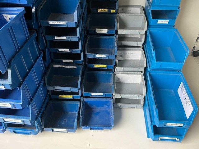 Partij diverse stapelbakken (131x) - afbeelding 5 van  6