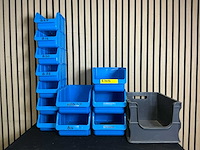 Partij diverse stapelbakken - afbeelding 1 van  5