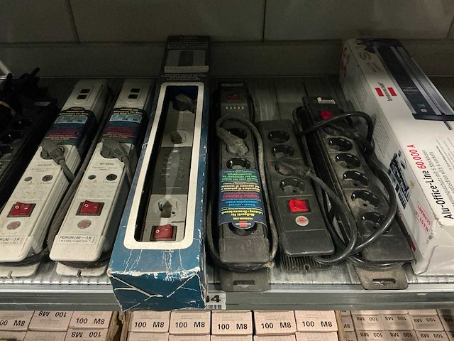 Partij diverse stekkerdozen (13x) - afbeelding 4 van  5