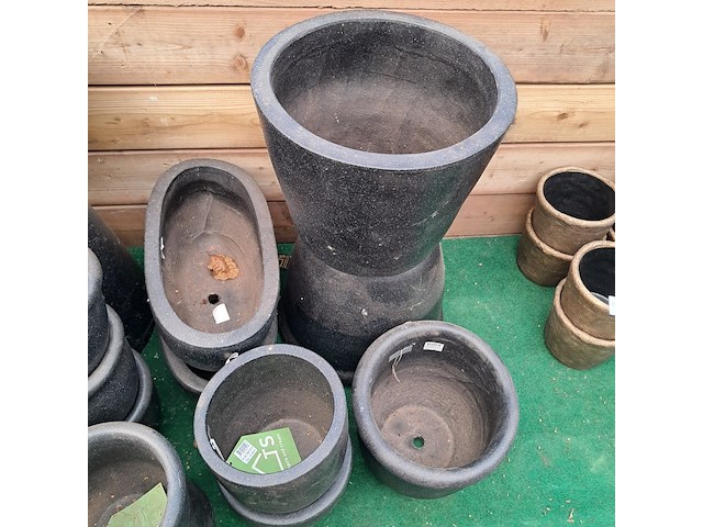 Partij diverse stenen bloempotten ts collection - afbeelding 8 van  17