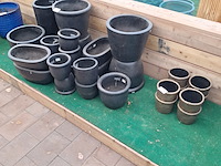 Partij diverse stenen bloempotten ts collection - afbeelding 1 van  17