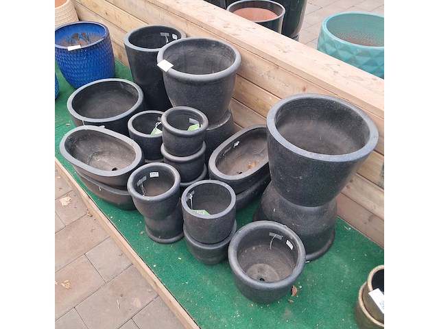 Partij diverse stenen bloempotten ts collection - afbeelding 14 van  17