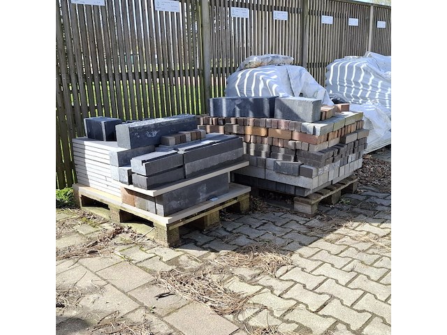 Partij diverse stenen - afbeelding 1 van  14