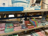 Partij diverse stickers/kaarten (689x)
