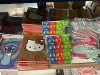 Partij diverse stickers/kaarten (689x) - afbeelding 2 van  8