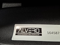 Partij diverse stoelen en 2x tafel - afbeelding 7 van  15