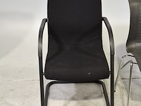 Partij diverse stoelen en 2x tafel - afbeelding 9 van  15