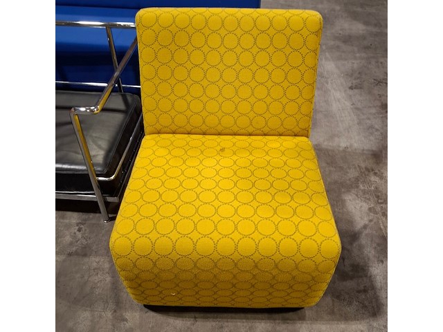 Partij diverse stoelen en banken, o.a johanson - afbeelding 6 van  13