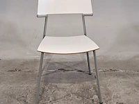 Partij diverse stoelen en bureaustoelen